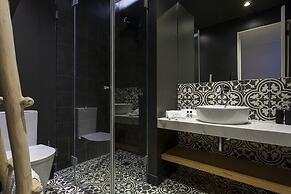 JOIVY Design heaven in Baixa - 2BR Apt w/workspace