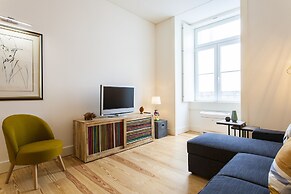 JOIVY Modern 1-bed Apt nearby Praça do Comércio, in Baixa