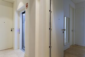 JOIVY Modern 1-bed Apt nearby Praça do Comércio, in Baixa