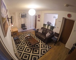 Donnington Bridge Road Rooms