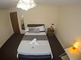 Donnington Bridge Road Rooms