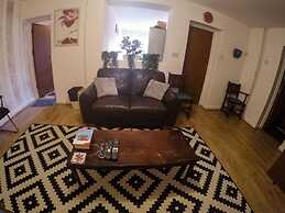 Donnington Bridge Road Rooms