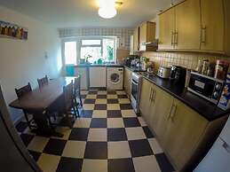 Donnington Bridge Road Rooms