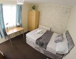 Donnington Bridge Road Rooms