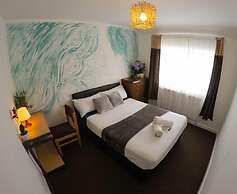 Donnington Bridge Road Rooms