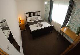 Donnington Bridge Road Rooms