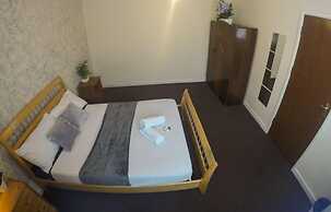 Donnington Bridge Road Rooms