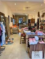 BoBo's Bed & Breakfast