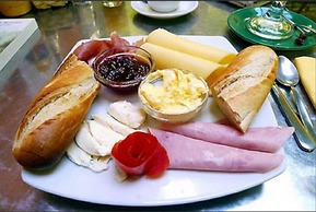 Hotel DK