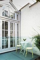 Ovington Gardens by Onefinestay