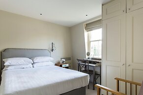 Ovington Gardens by Onefinestay