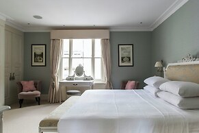 Ovington Gardens by Onefinestay