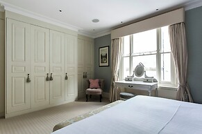 Ovington Gardens by Onefinestay