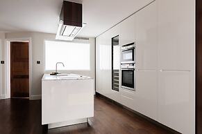 Hans Place II by Onefinestay