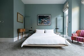 Hans Place II by Onefinestay