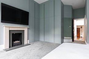 Hans Place II by Onefinestay