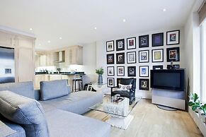 John's Mews by Onefinestay