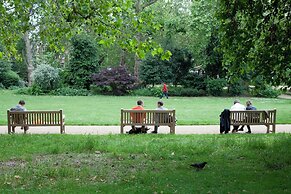 John's Mews by Onefinestay