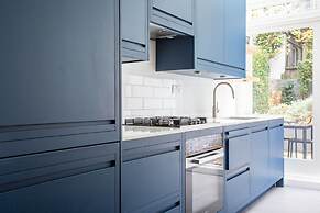 Ossington Street by Onefinestay