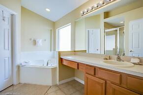 Spacious but Affordable 4BD Home With Big Pool Area #4av554