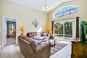 Spacious but Affordable 4BD Home With Big Pool Area #4av554