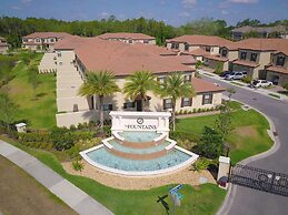 Championsgate Town Home Near Top Golf Courses and Disney - 3bd/2.5 Bat