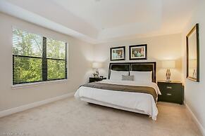 Championsgate Town Home Near Top Golf Courses and Disney - 3bd/2.5 Bat