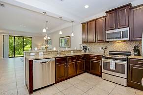 Championsgate Town Home Near Top Golf Courses and Disney - 3bd/2.5 Bat