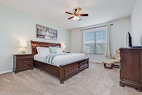 Spacious 3bd/2ba Home With Balcony - Close to Universal and Convention