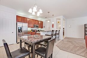 Spacious 3bd/2ba Home With Balcony - Close to Universal and Convention