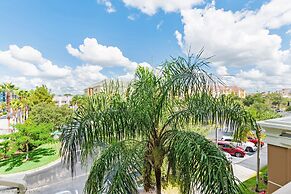 Spacious 3bd/2ba Home With Balcony - Close to Universal and Convention