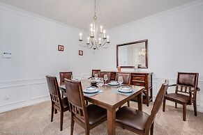 Spacious 3bd/2ba Home With Balcony - Close to Universal and Convention