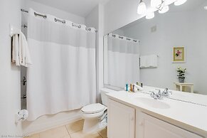 Spacious 3bd/2ba Home With Balcony - Close to Universal and Convention