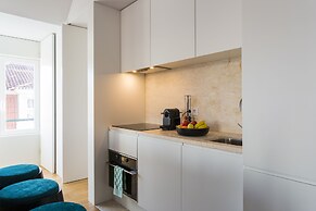 JOIVY Leisure Luxury Downtown Duplex Lisbon