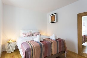 JOIVY Leisure Luxury Downtown Duplex Lisbon