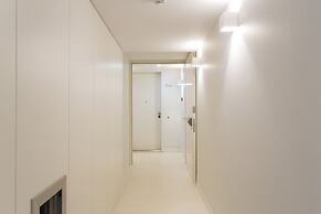 JOIVY Leisure Luxury Downtown Duplex Lisbon