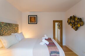 JOIVY Leisure Luxury Downtown Duplex Lisbon