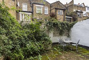 First Street II by Onefinestay