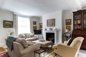 First Street II by Onefinestay