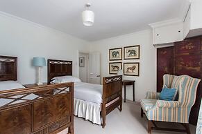 First Street II by Onefinestay