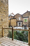 First Street II by Onefinestay