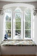 Kennington Road by Onefinestay