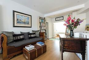Kennington Road by Onefinestay