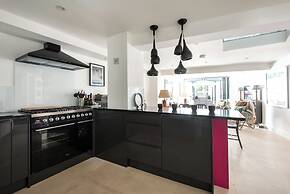 Kennington Road by Onefinestay