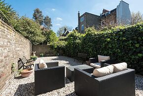 Kennington Road by Onefinestay