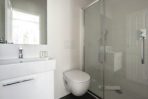 Kennington Road by Onefinestay