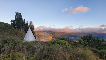 Bajo el Cielo Glamping