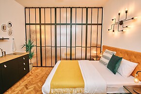 CAMŌ ROOMS - Boutique Aparthotel