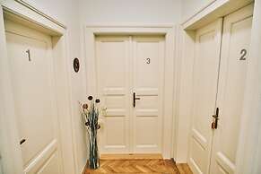 CAMŌ ROOMS - Boutique Aparthotel