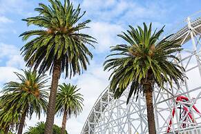 St Kilda Accommodation - Hostel